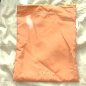 Girlfriend Collective Pouch